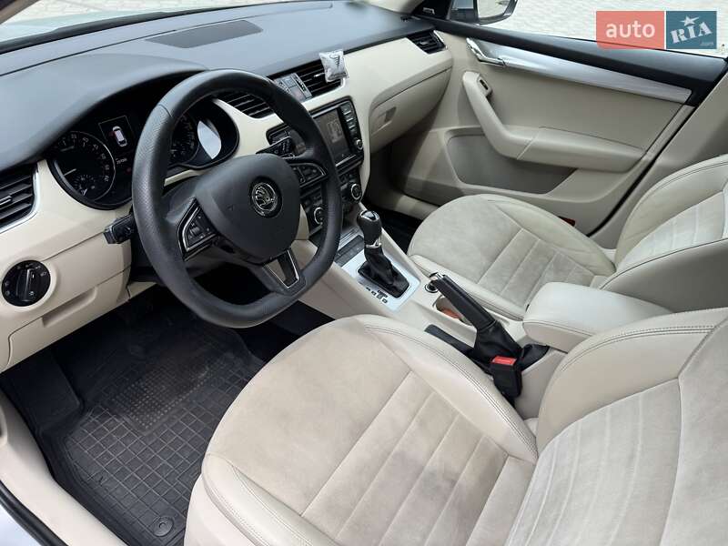 Универсал Skoda Octavia 2016 в Ровно