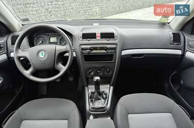 Лифтбек Skoda Octavia 2008 в 