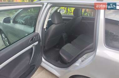 Универсал Skoda Octavia 2010 в 