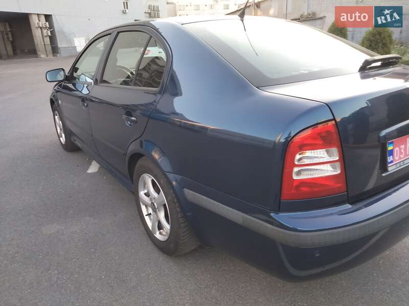 Лифтбек Skoda Octavia 2008 в Полтаве