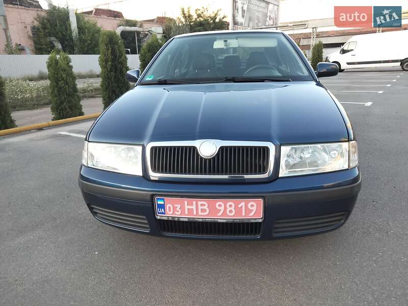 Лифтбек Skoda Octavia 2008 в Полтаве