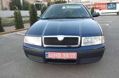 Лифтбек Skoda Octavia 2008 в 