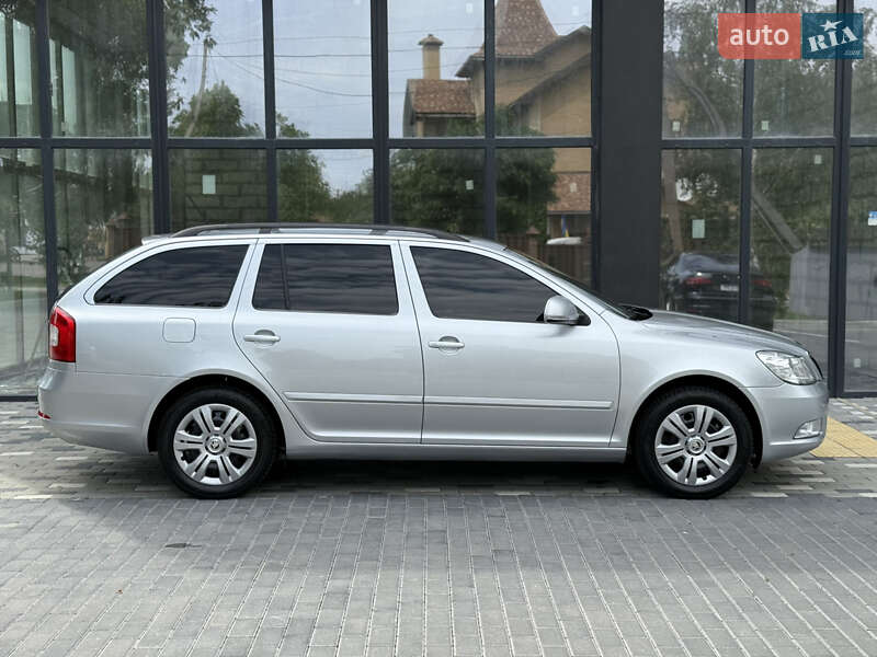 Универсал Skoda Octavia 2010 в Полтаве