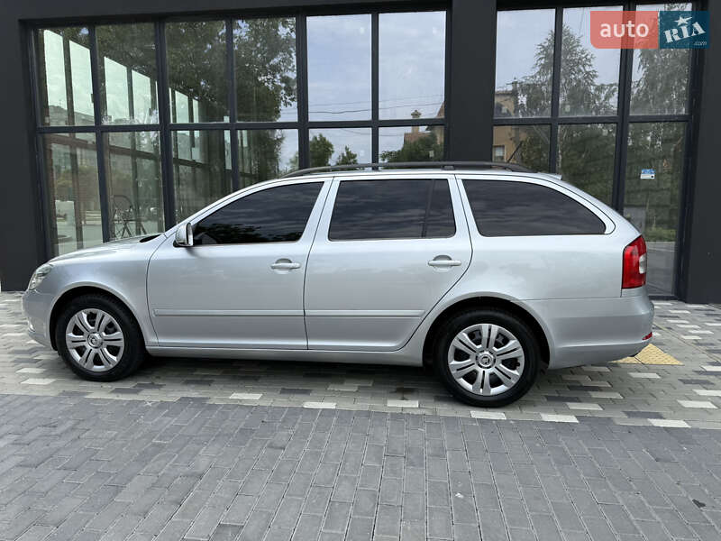 Универсал Skoda Octavia 2010 в Полтаве