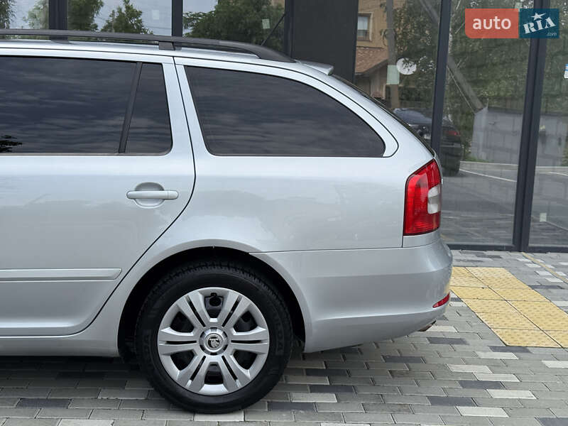 Универсал Skoda Octavia 2010 в Полтаве