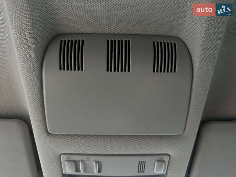 Универсал Skoda Octavia 2010 в Полтаве