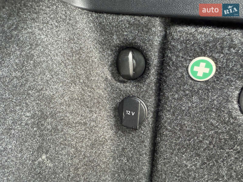 Универсал Skoda Octavia 2010 в Полтаве