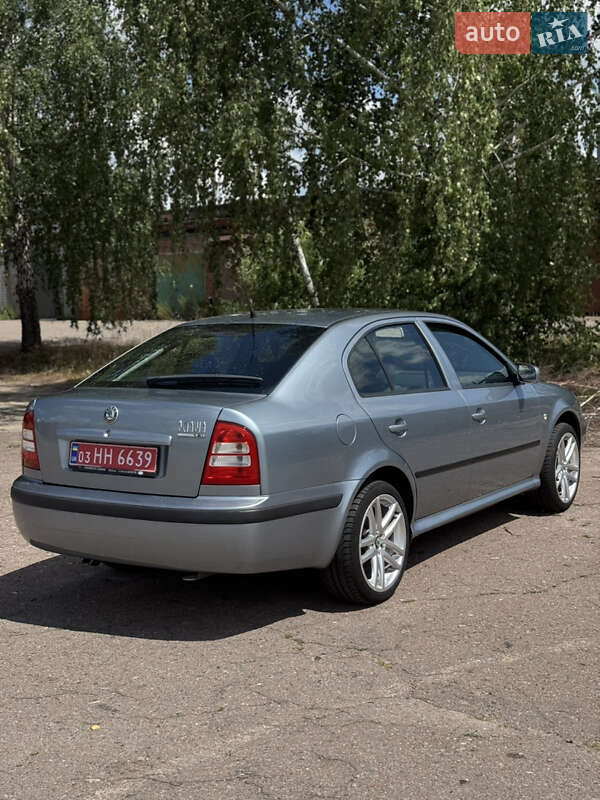 Лифтбек Skoda Octavia 2005 в Чернигове