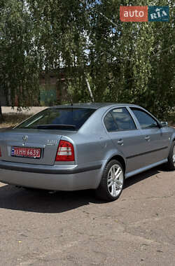Лифтбек Skoda Octavia 2005 в 