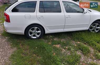 Универсал Skoda Octavia 2013 в 