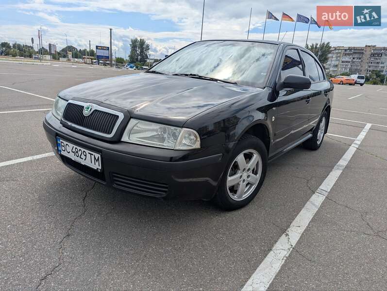 Лифтбек Skoda Octavia 2004 в Киеве