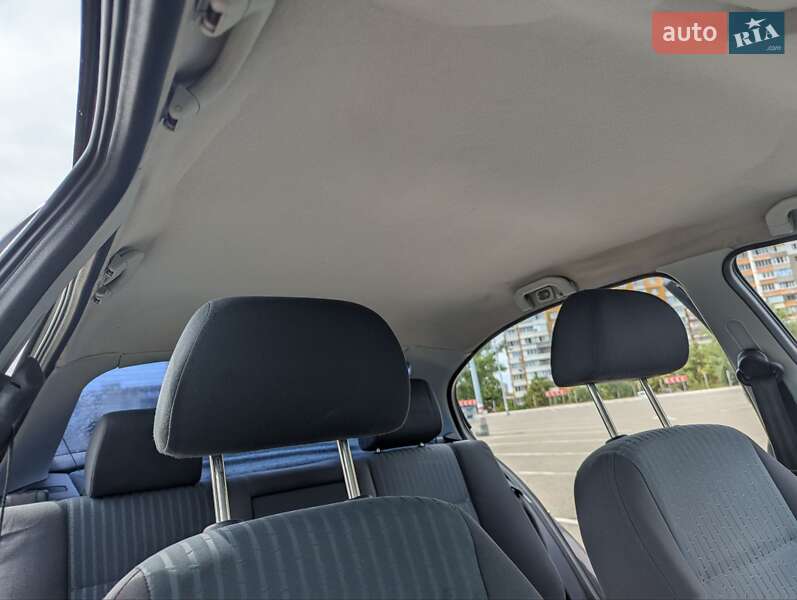 Лифтбек Skoda Octavia 2004 в Киеве