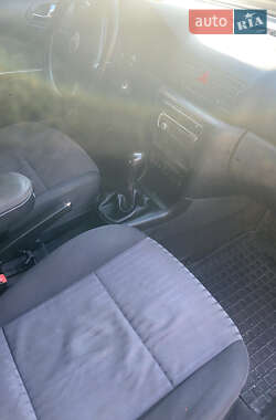 Лифтбек Skoda Octavia 2003 в 