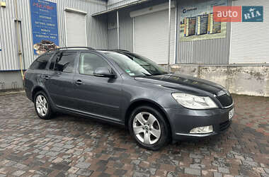 Универсал Skoda Octavia 2009 в Изяславе