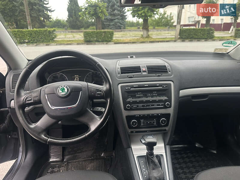 Универсал Skoda Octavia 2009 в Изяславе