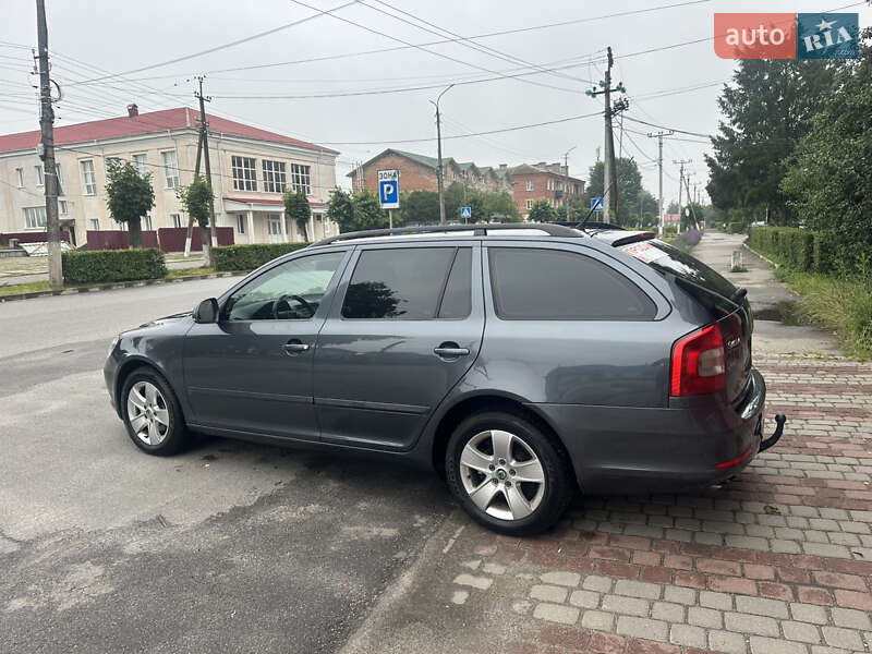 Универсал Skoda Octavia 2009 в Изяславе