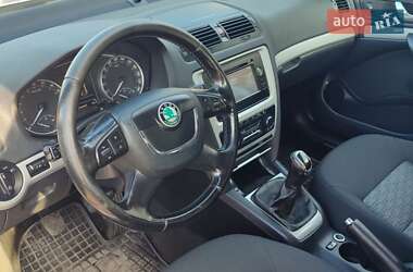 Універсал Skoda Octavia 2012 в 
