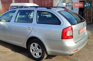 Універсал Skoda Octavia 2012 в 