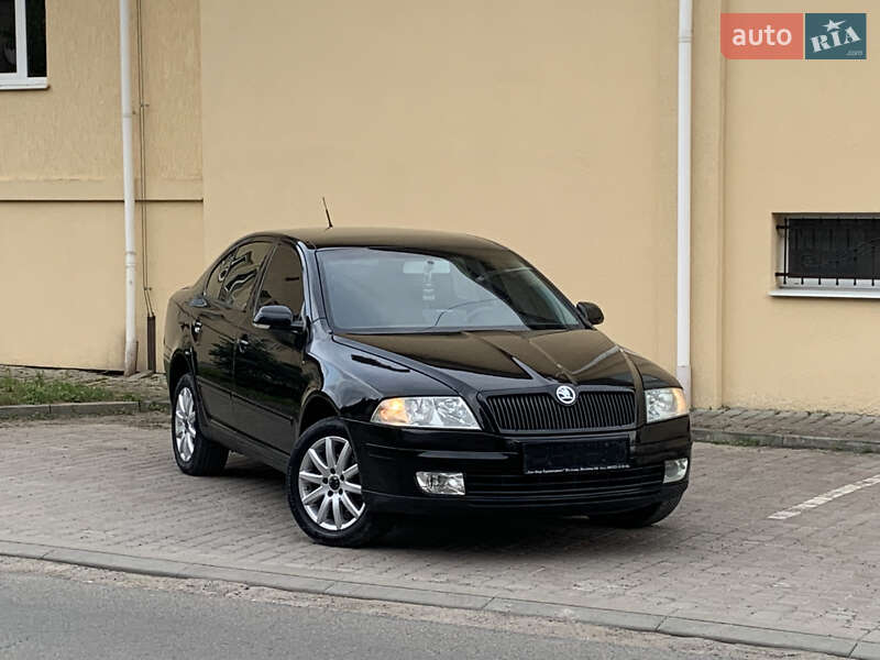 Лифтбек Skoda Octavia 2007 в Трускавце