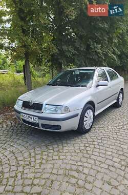 Ліфтбек Skoda Octavia 2005 в Тячеві