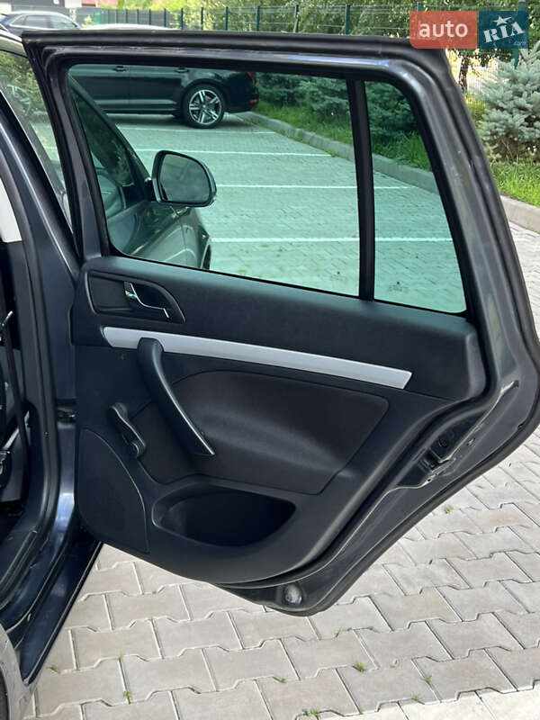 Универсал Skoda Octavia 2009 в Луцке