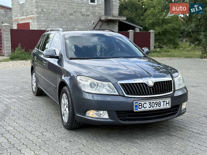 Универсал Skoda Octavia 2009 в Стрые