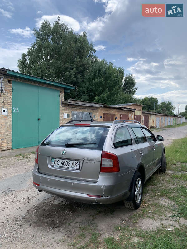 Универсал Skoda Octavia 2012 в Переяславе