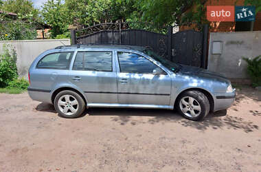 Универсал Skoda Octavia 2004 в 