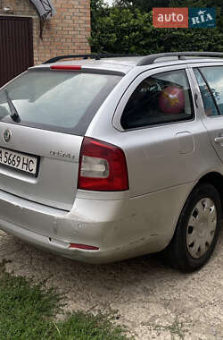 Универсал Skoda Octavia 2010 в 