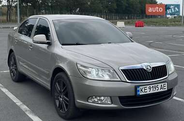 Лифтбек Skoda Octavia 2012 в 