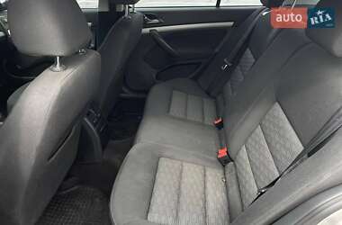 Лифтбек Skoda Octavia 2012 в 