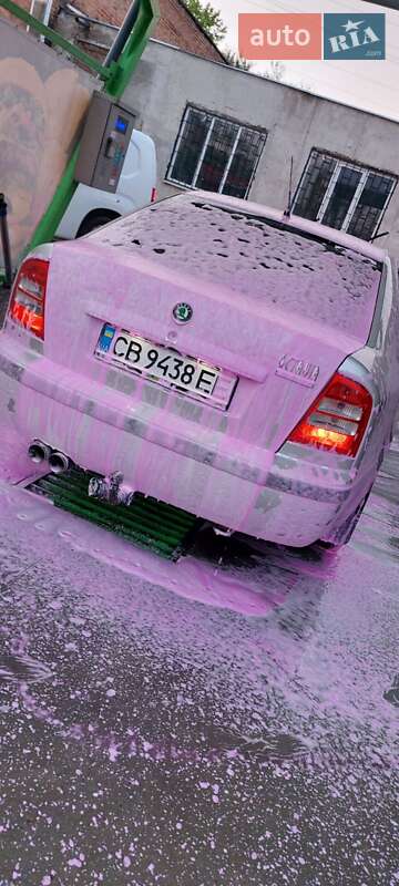 Лифтбек Skoda Octavia 2001 в Чернигове