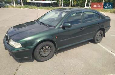 Ліфтбек Skoda Octavia 2000 в Запоріжжі