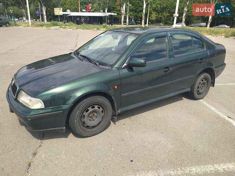 Skoda Octavia 2000