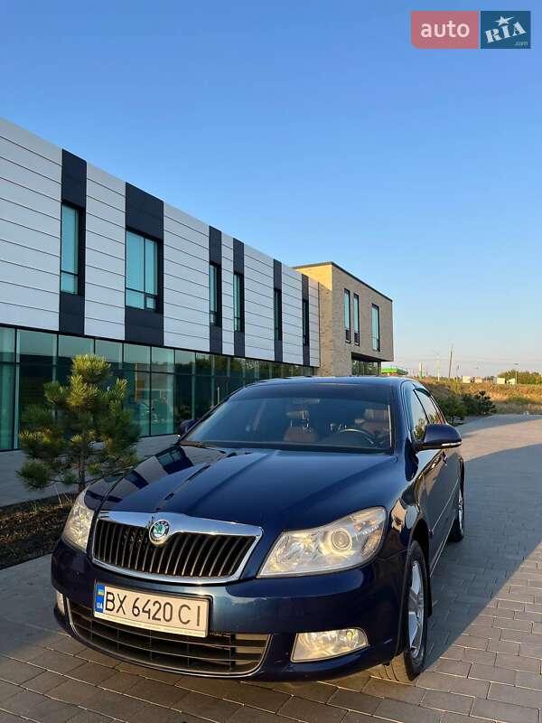 Лифтбек Skoda Octavia 2010 в Хмельницком