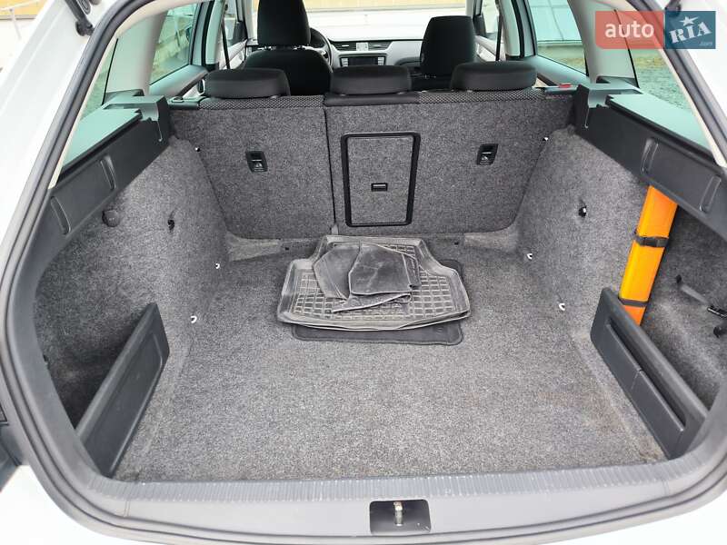 Универсал Skoda Octavia 2016 в Луцке