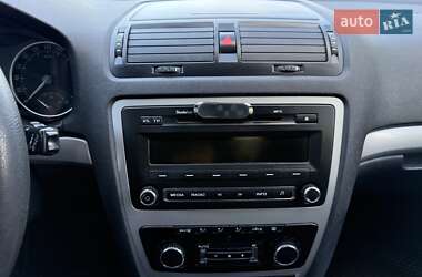 Лифтбек Skoda Octavia 2012 в 