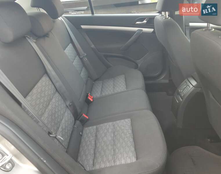 Лифтбек Skoda Octavia 2011 в Хмельницком