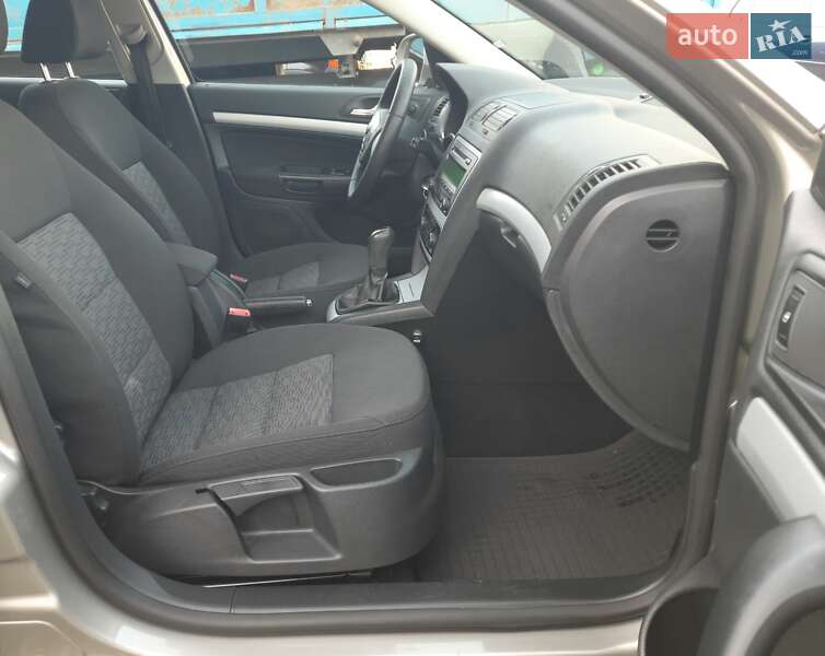 Лифтбек Skoda Octavia 2011 в Хмельницком