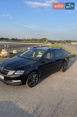 Универсал Skoda Octavia 2017 в Львове