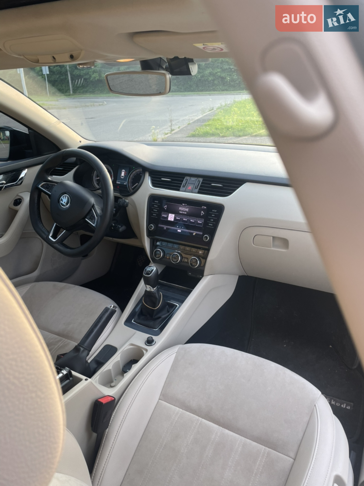 2017 Skoda Octavia - мініатюра 13