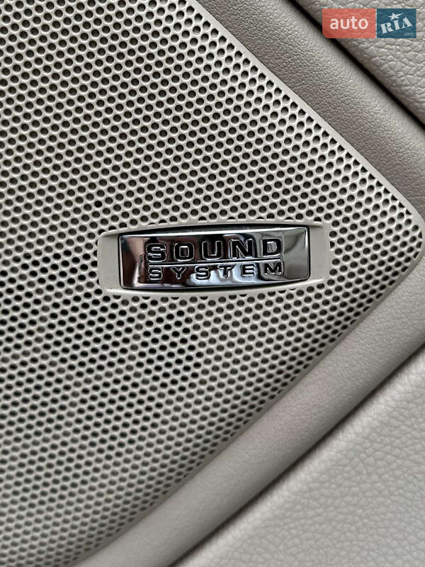 Универсал Skoda Octavia 2010 в Днепре