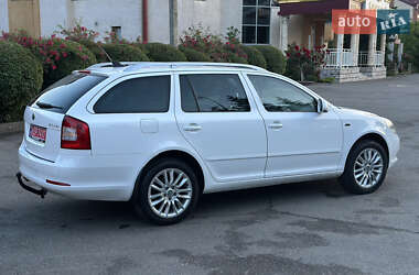 Универсал Skoda Octavia 2012 в 