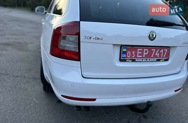 Универсал Skoda Octavia 2012 в 