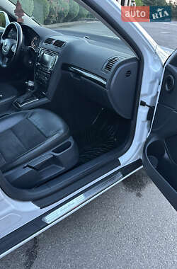Универсал Skoda Octavia 2012 в 