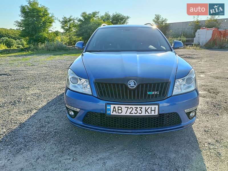 Универсал Skoda Octavia 2010 в Виннице