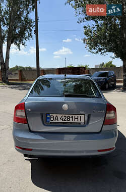 Лифтбек Skoda Octavia 2009 в 