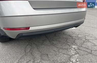 Ліфтбек Skoda Octavia 2019 в 