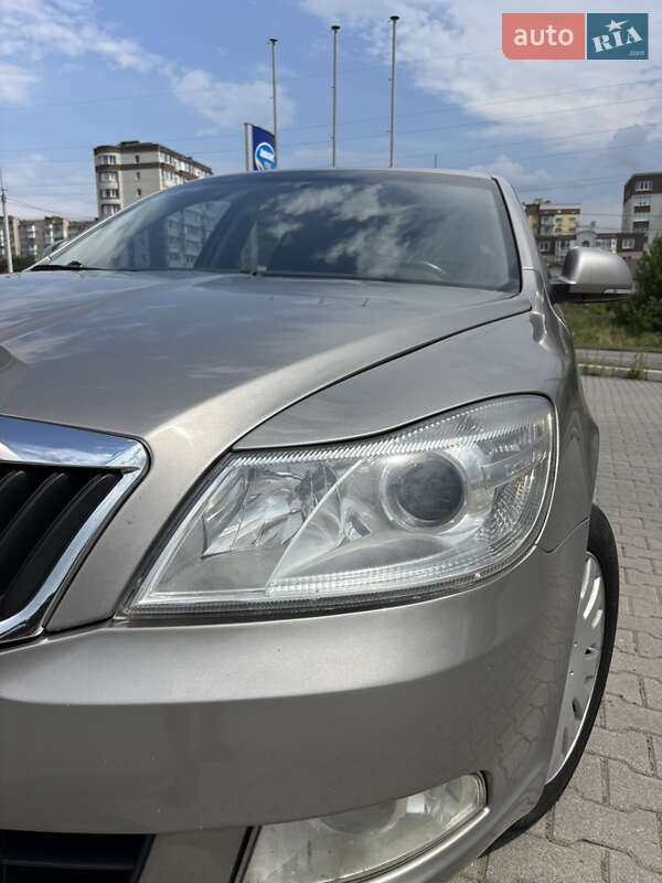 Лифтбек Skoda Octavia 2011 в Хмельницком