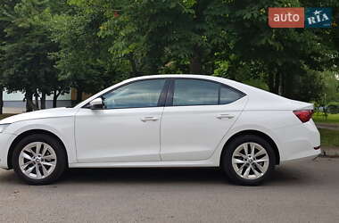 Лифтбек Skoda Octavia 2021 в Черкассах